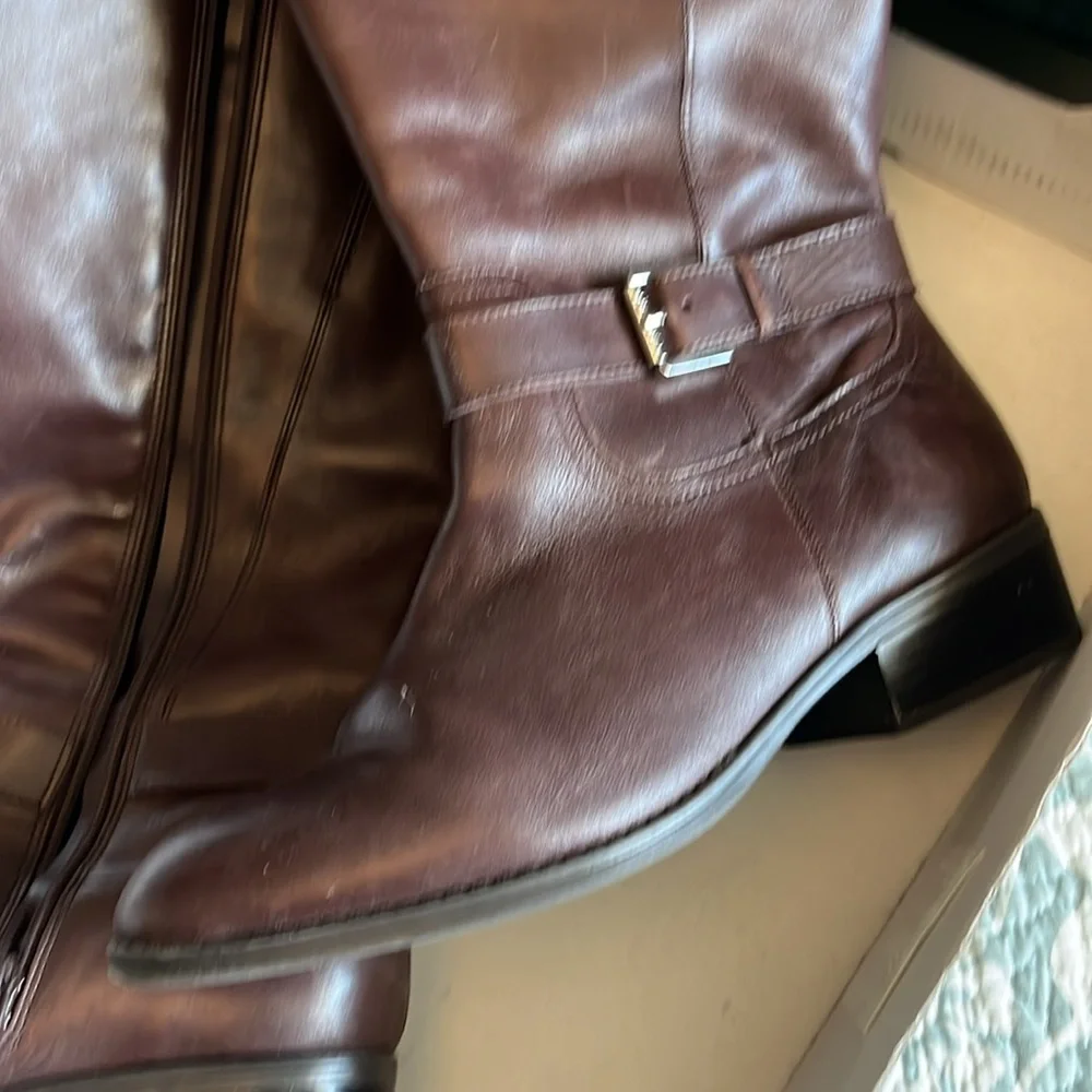 zip up LRL Brown Leather Knee-High Boots with side buckle - Picture 7 of 15